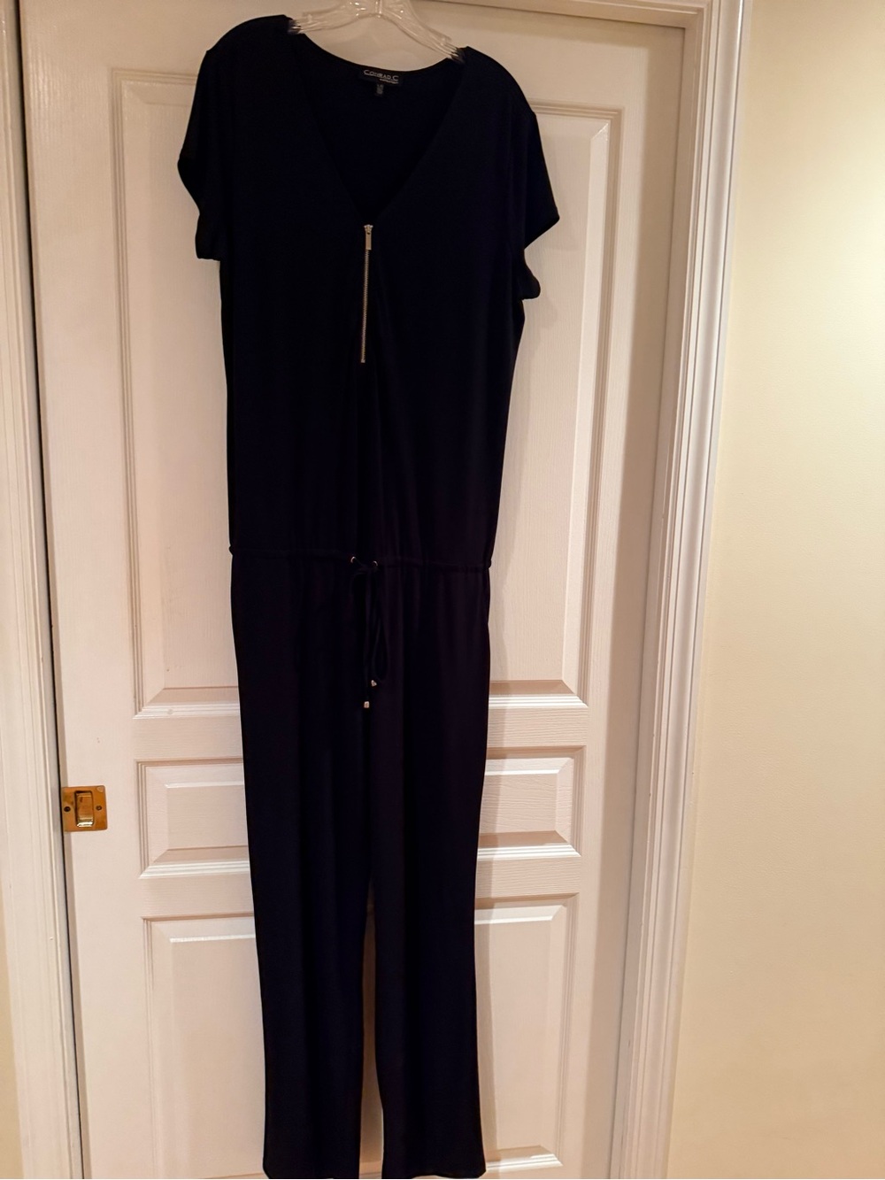 Conrad C Collection Black V- Neck Zip-Front MinimalistJumpsuit short sleeve